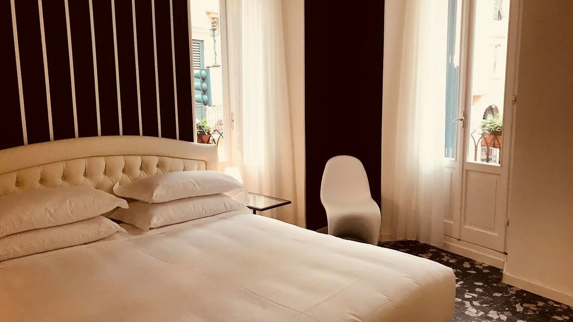 Dolce Verona Suites