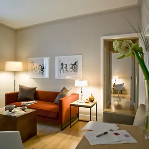Escalus Luxury Pensión